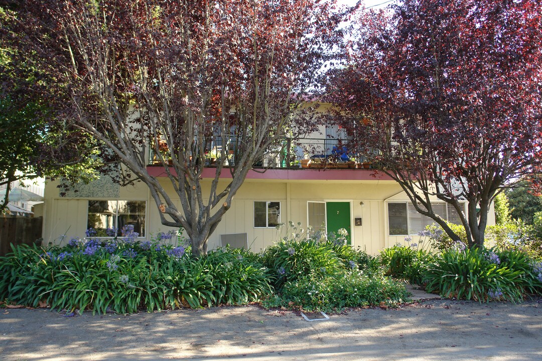 5070 Wilder Dr in Soquel, CA - Foto de edificio