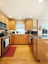 8520 Stone Ave N in Seattle, WA - Building Photo - Building Photo