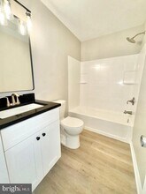 1685 Westwind Way in McLean, VA - Building Photo - Building Photo