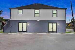 6504 Canal St in Houston, TX - Building Photo