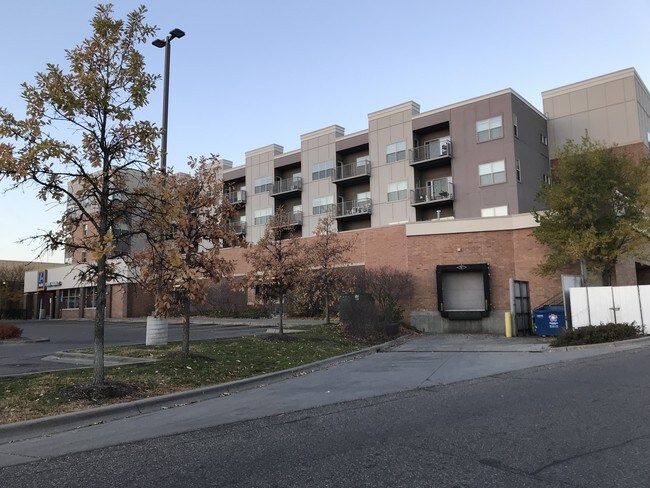 Corridor Flats in Minneapolis, MN - Building Photo - Building Photo