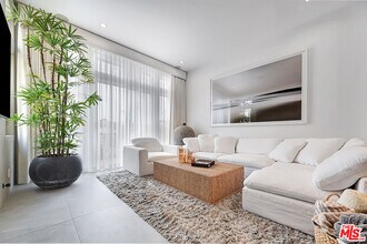 6442 Lunita Rd in Malibu, CA - Building Photo - Building Photo