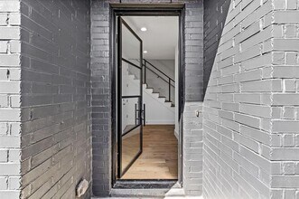 410 Avenue L in Dallas, TX - Foto de edificio - Building Photo