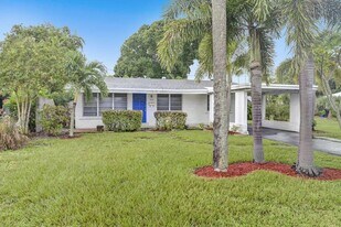 916 NE 18th St in Fort Lauderdale, FL - Building Photo