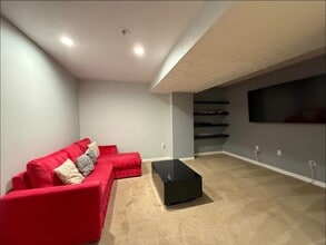 11104 Rhodenda Ave in Upper Marlboro, MD - Building Photo - Building Photo