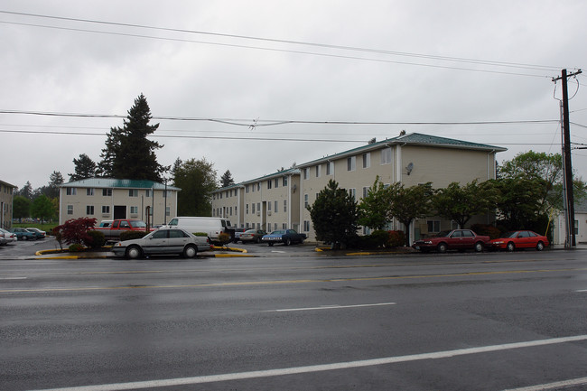 Beverly Rose Terrace Apartments in Portland, OR - Foto de edificio - Building Photo