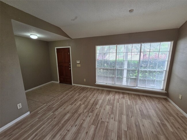 12318 Fetlock Dr