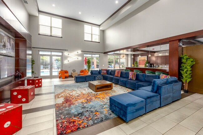 3350 At Alterra in Hyattsville, MD - Foto de edificio - Building Photo