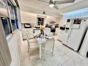1801 Eleuthera Point in Coconut Creek, FL - Foto de edificio - Building Photo