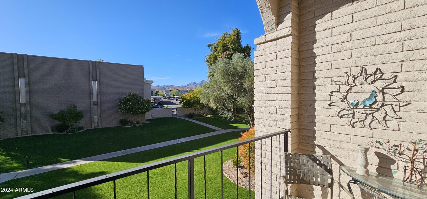 13624 N Saguaro Blvd in Fountain Hills, AZ - Building Photo