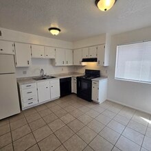 789 Tramway Pl NE in Albuquerque, NM - Building Photo - Building Photo