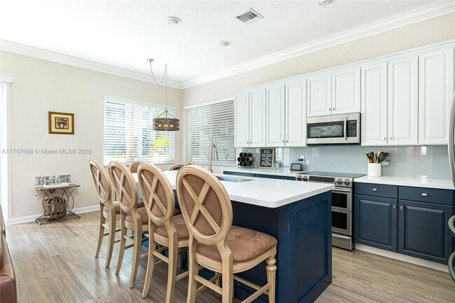 property at 208 SE 15th St