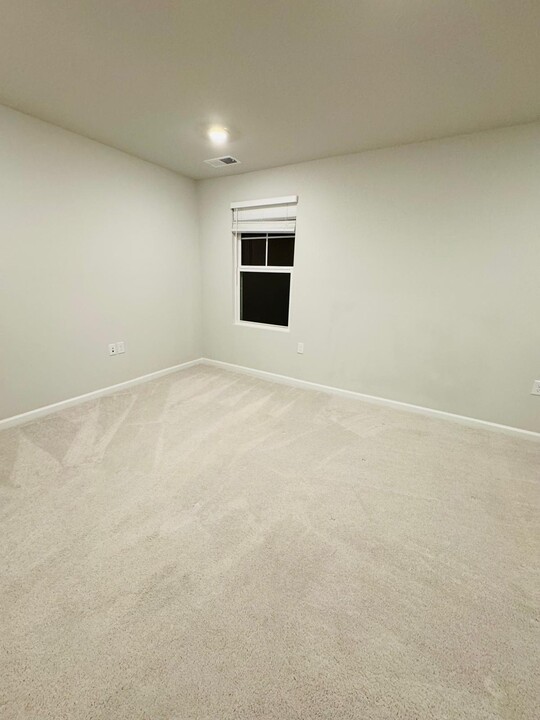 1815 Joscara Bend in Apex, NC - Building Photo