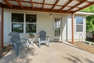 515 Dandelion Loop in Kyle, TX - Building Photo - Building Photo