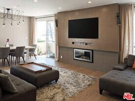 825 S Shenandoah St in Los Angeles, CA - Building Photo