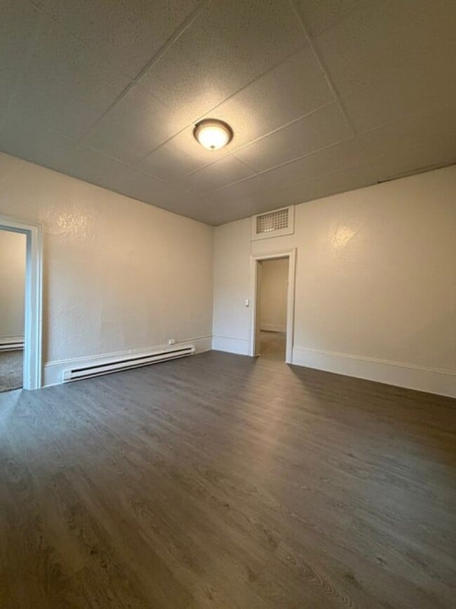 219 Randall St in Eau Claire, WI - Building Photo - Building Photo