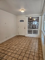 444 S Kamehameha Ave in Kahului, HI - Building Photo