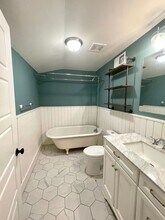 153 Crescent Ave in Jackson, TN - Building Photo - Building Photo
