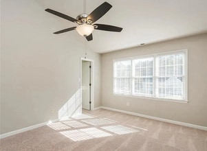 824 Lockesley Ln in Burlington, NC - Building Photo - Building Photo
