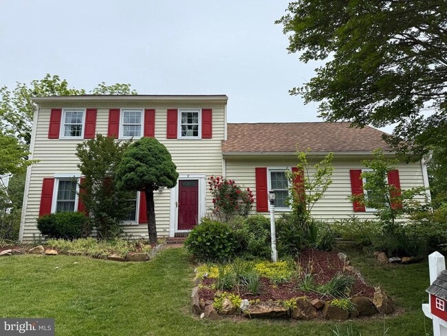 property at 9 Wetherburn Dr