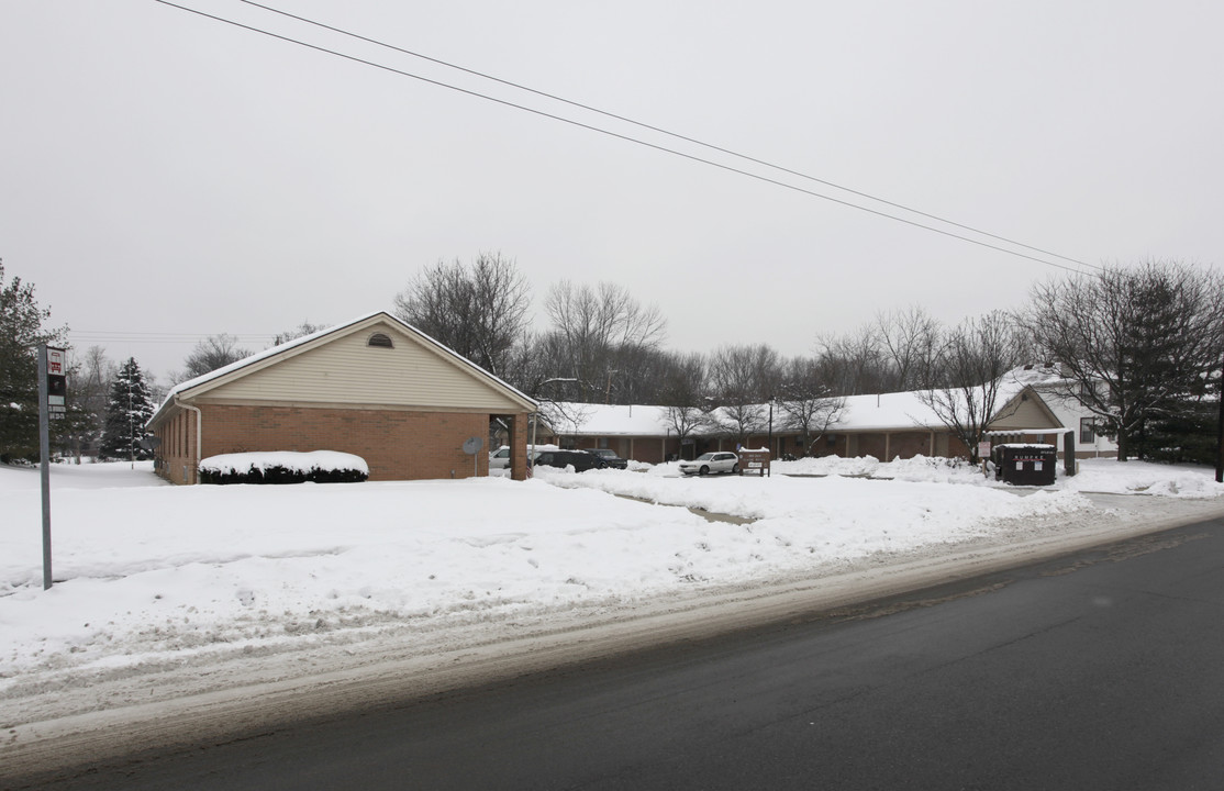 1978-2004 Denune Ave in Columbus, OH - Foto de edificio