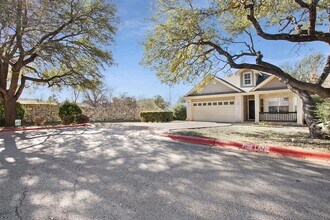 6715 Windrift Way in Austin, TX - Building Photo - Building Photo