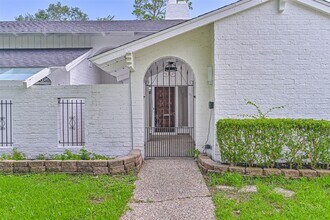 18330 Cape Bahamas Ln in Houston, TX - Building Photo - Building Photo