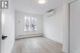 185 Bowie Ave in Toronto, ON - Building Photo - Building Photo