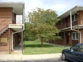 Fulton Station Apartments in Blue Island, IL - Foto de edificio - Building Photo