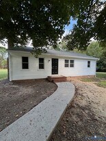 12509 Beach Rd in Chesterfield, VA - Building Photo