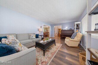 4217 Canterbury Dr in El Paso, TX - Building Photo - Building Photo