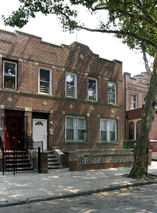 373 Amboy St in Brooklyn, NY - Building Photo