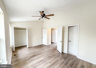 1021 St Michaels Dr in Bowie, MD - Building Photo - Building Photo