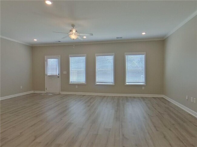 128 E Rdg Wy in Woodstock, GA - Building Photo - Building Photo