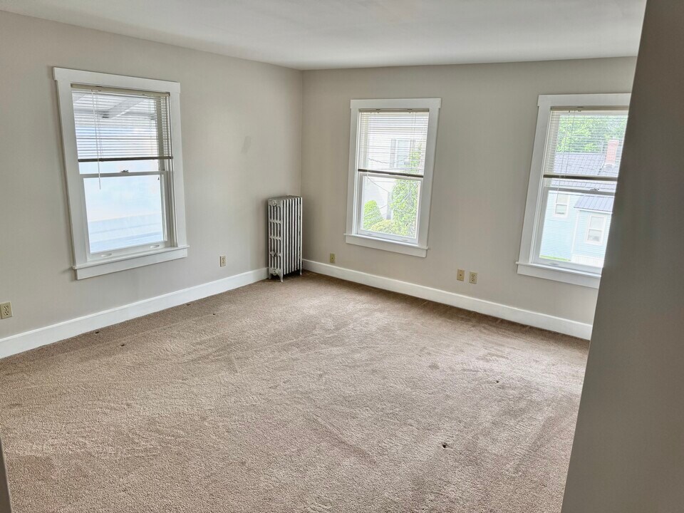55 S State St in Concord, NH - Building Photo