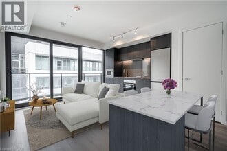 1 Jarvis St in Hamilton, ON - Building Photo - Building Photo