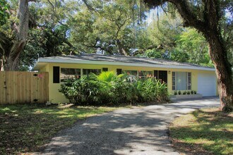 635 18th Pl in Vero Beach, FL - Building Photo - Building Photo