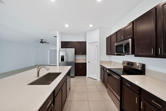 752 Worlington Ln in Fort Pierce, FL - Building Photo - Building Photo