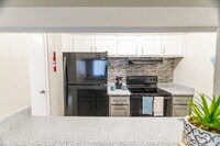 Encanto Apartments - ALL BILLS PAID photo'