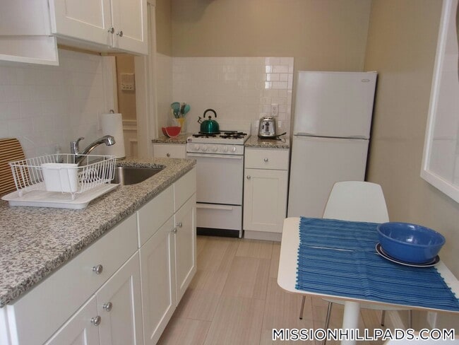 49 Worthington St, Unit 29 in Boston, MA - Building Photo - Building Photo