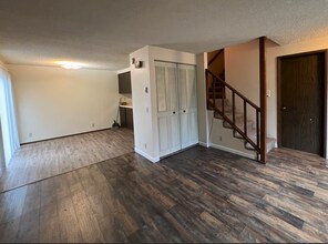 505 Clairmont Dr in Eugene, OR - Building Photo - Building Photo