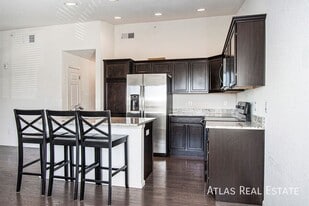 15165 E 16th Pl in Aurora, CO - Building Photo