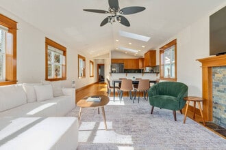 3006 SW Hinds St, Unit SI ID1499147P in Seattle, WA - Foto de edificio - Building Photo