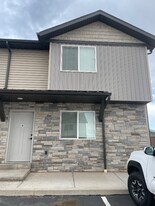 920 S 25 E in Cedar City, UT - Building Photo