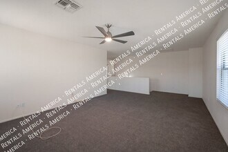 10646 E Bogart Ave in Mesa, AZ - Building Photo - Building Photo