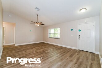 610 Gleason Pkwy in Cape Coral, FL - Building Photo - Building Photo