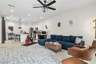 120 Corretto Corner Ave in Henderson, NV - Building Photo - Building Photo