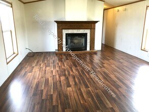 70 Whitehorse Rd in Townsend, MT - Building Photo - Building Photo