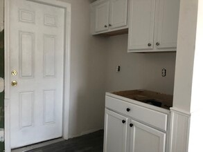 38 Williamson St in East Rockaway, NY - Building Photo - Building Photo
