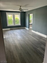 60 Mill St in Newton, NJ - Building Photo - Building Photo